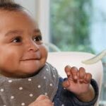 When and How to Start Introducing Solids